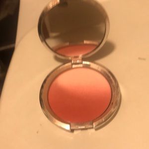🦄🦄2/25IT Cosmetics Ombré blush Je Ne Sais Quip